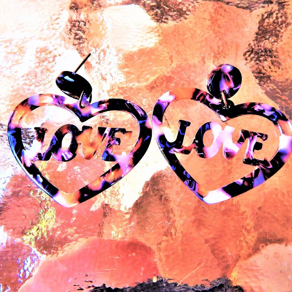 Love N Heart Tortoise Earrings